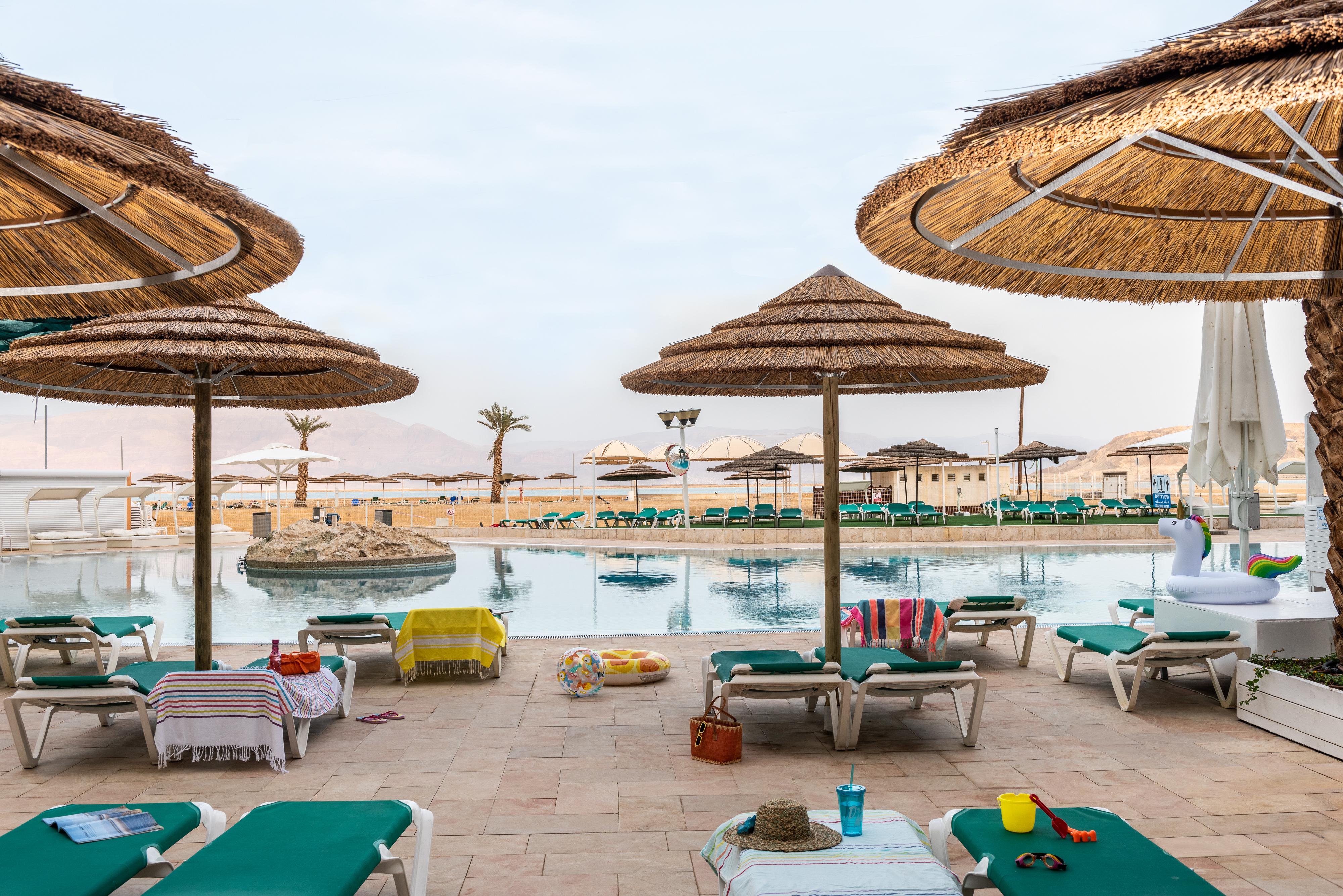 Leonardo Club Hotel Dead Sea - All Inclusive Neve Zohar Exterior foto The pool at the Hilton Sharm El Sheikh