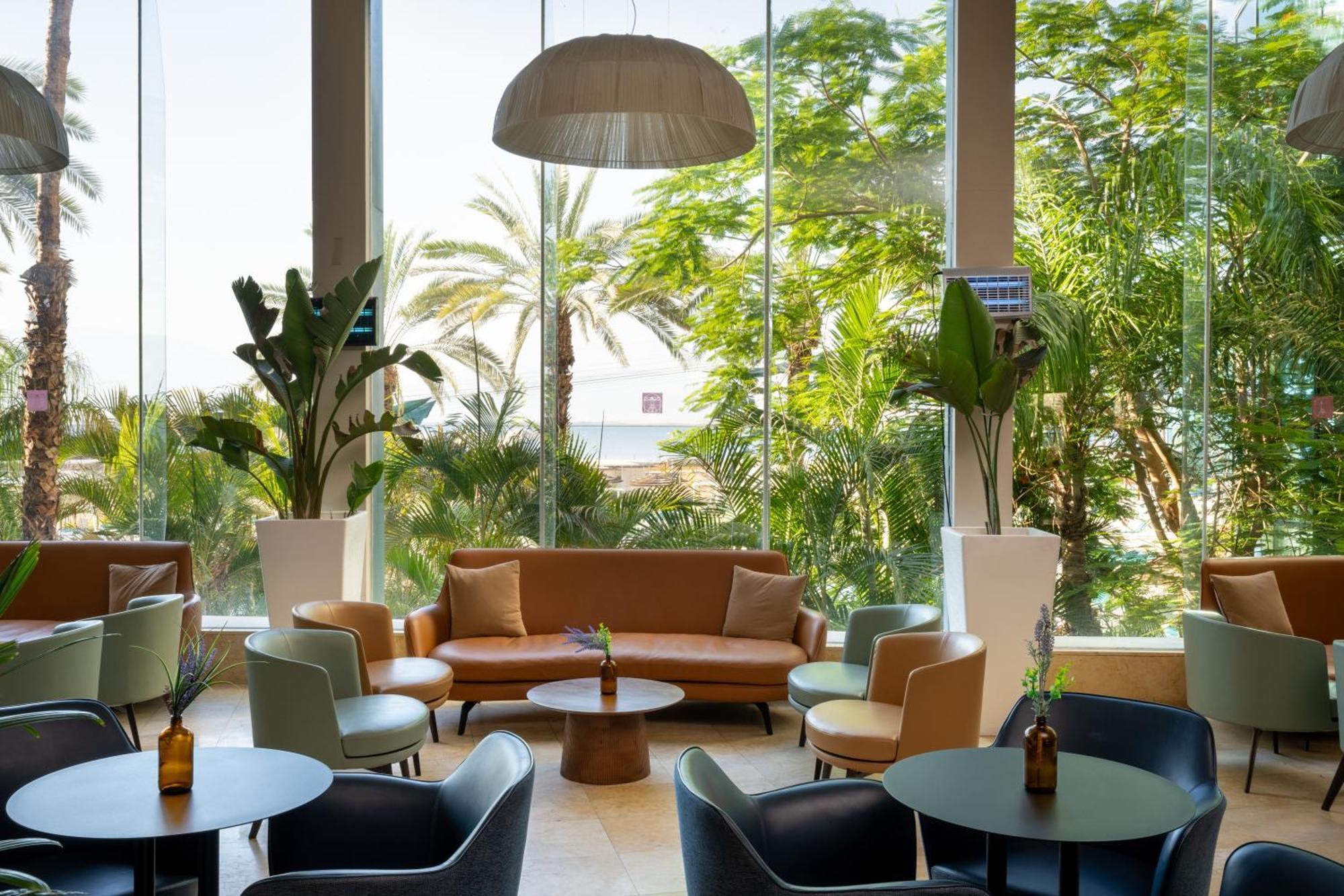 Leonardo Club Hotel Dead Sea - All Inclusive Neve Zohar Exterior foto The lounge at the airport